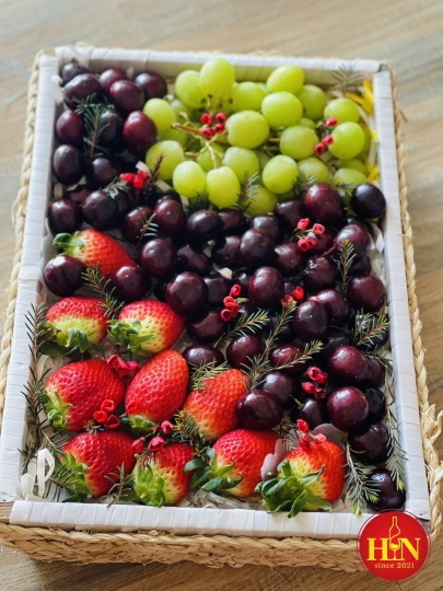 Khay Trái Cây Cao Cấp Dâu Tây- Cherry- Nho Xanh