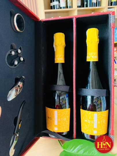 Rượu vang nổ Tini Moscato Spumante